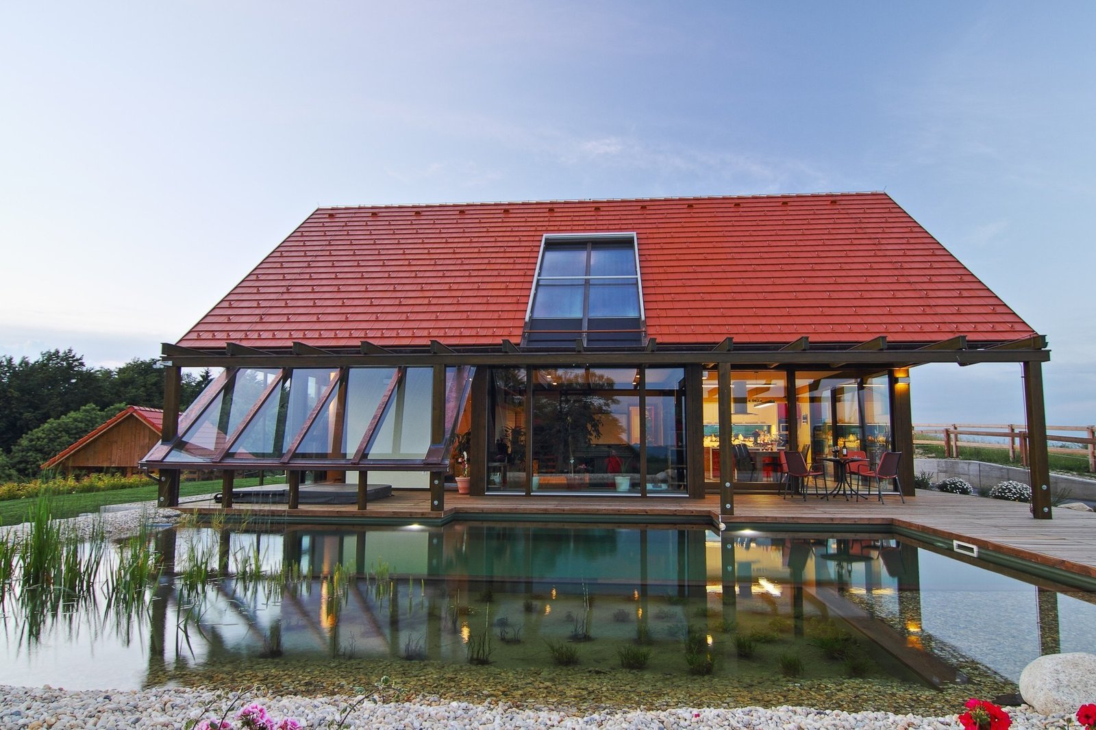 The house as an organism: the importance of intelligent design