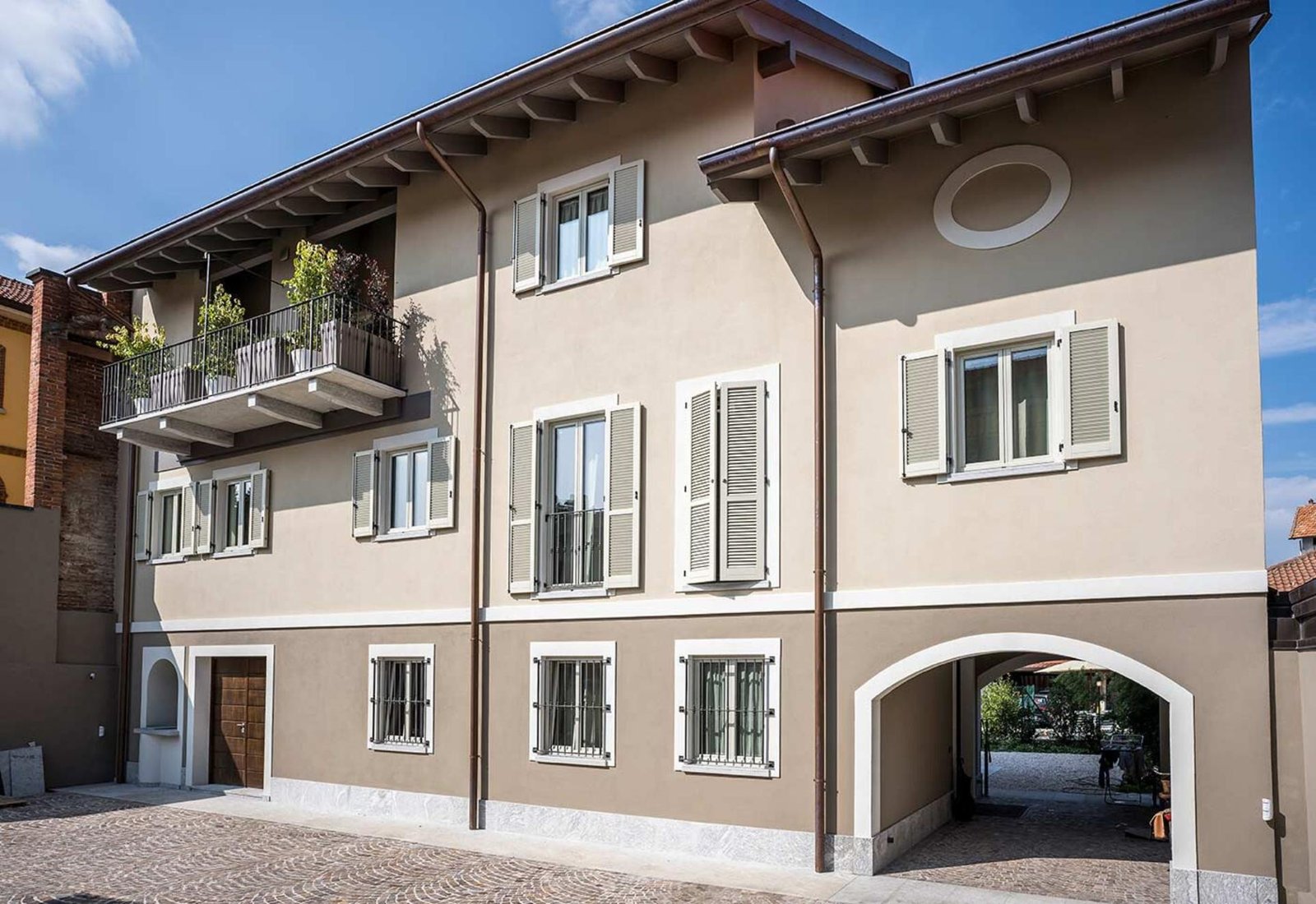 Old House Reconstruction