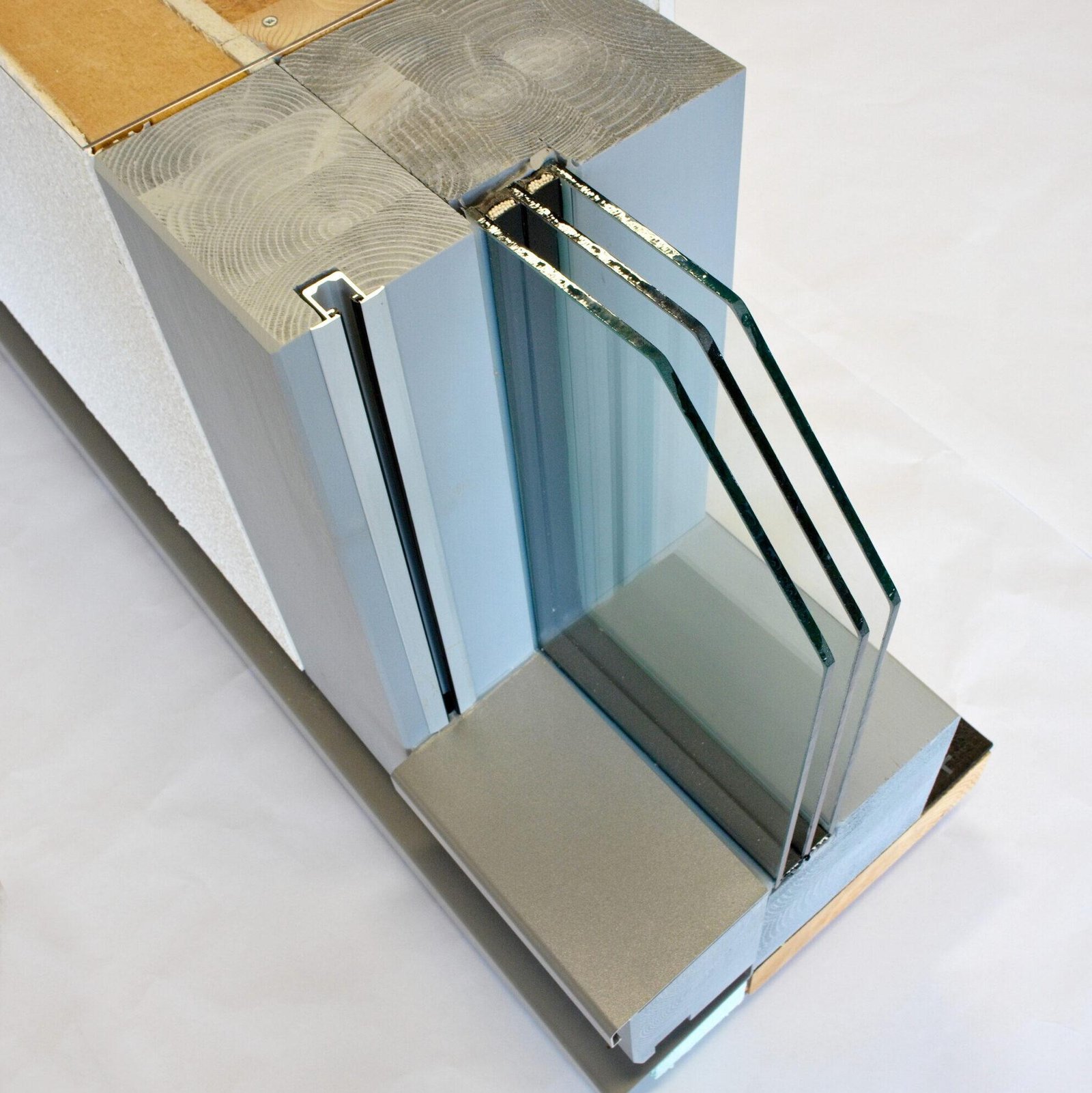 Vita Nova v integriranimi žaluzijami